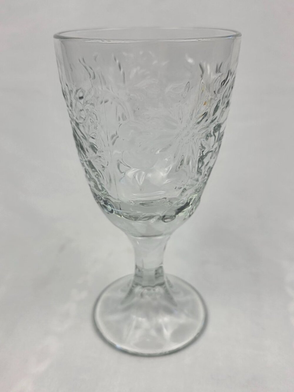 ONE Princess House Fantasia Water Goblet Clear Pressed Glass Floral Design